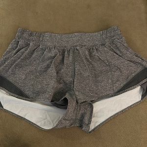 Lululemon hotty hots. Size 12 reg. Like new condition, barely worn.